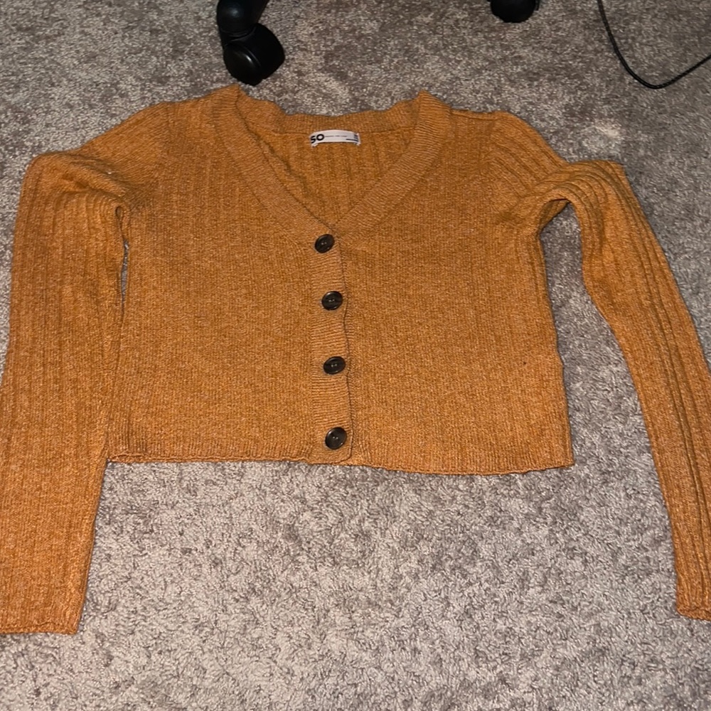 Crop Button Sweater